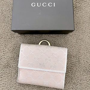 Authentic Gucci pink Wallet used